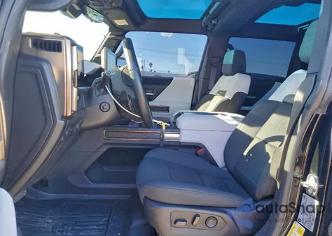 2024 GMC Hummer Suv 2X z USA, uszkodzony, nr VIN 1GKB0NDE2RU106164